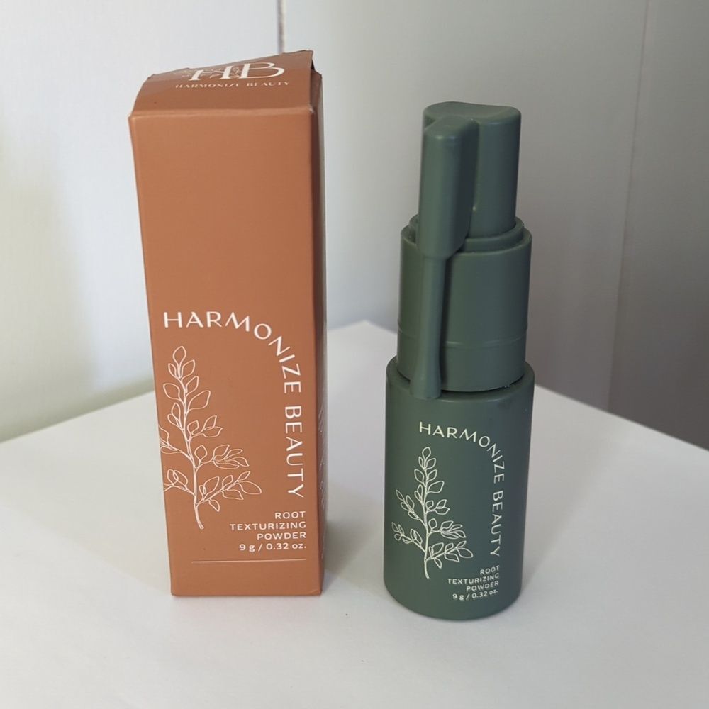 Harmonize Beauty Root Texturing Powder
